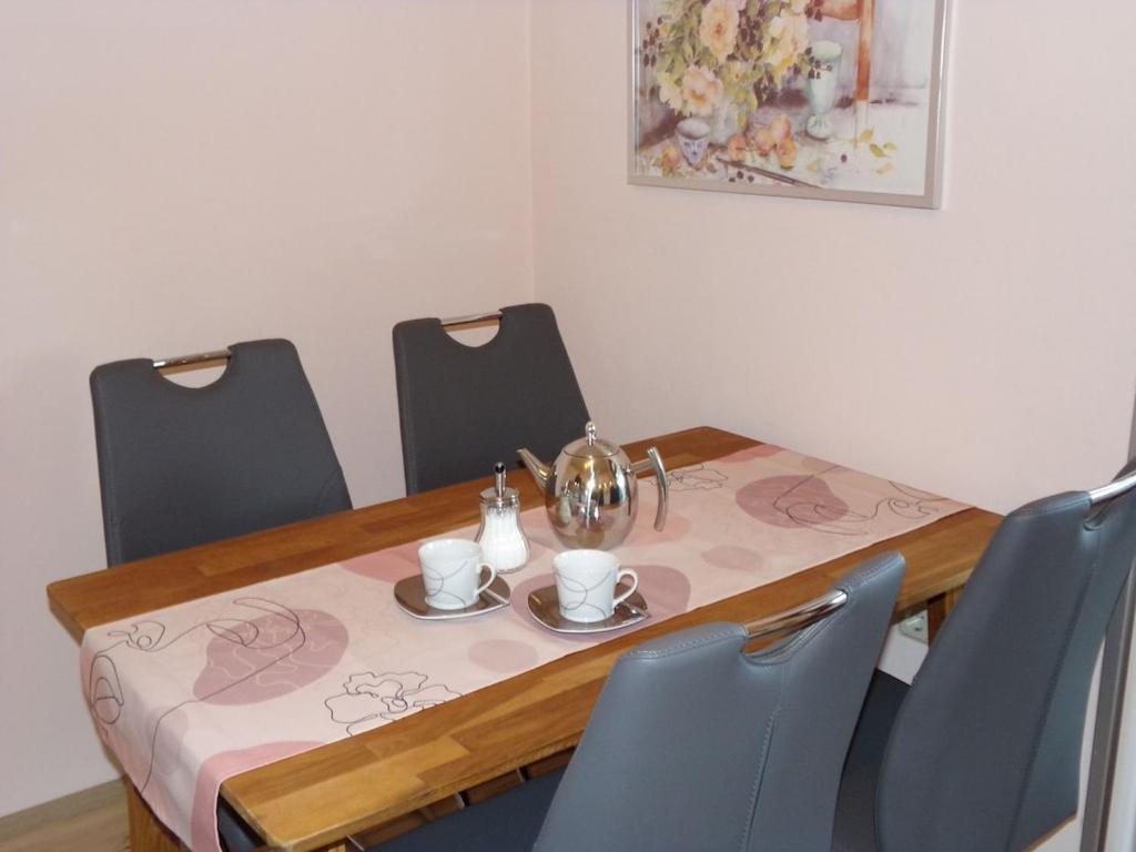 Ederauenblick Apartment Dodenau Екстериор снимка
